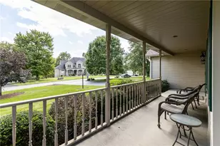 30 Westminster Pl, Pine Township, PA 16127 - Photo 5
