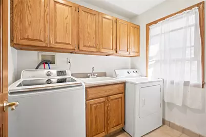 30 Westminster Pl, Pine Township, PA 16127 - Photo 27