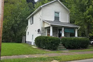 1712 Pennsylvania Ave, New Castle, PA 16101 - Photo 1