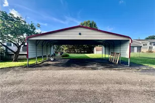 108 N 1st St, Masontown, PA 15461 - Photo 23