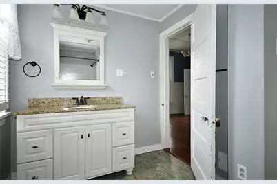 720 E Maiden St, Washington, PA 15301 - Photo 5