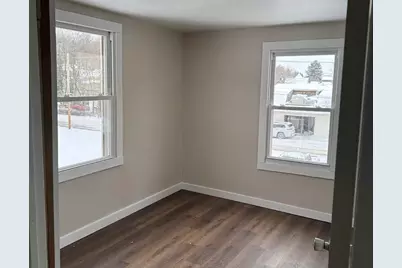720 E Maiden St, Washington, PA 15301 - Photo 3
