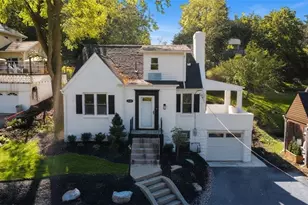 1305 Glencoe Ave, Green Tree, PA 15205 - Photo 1