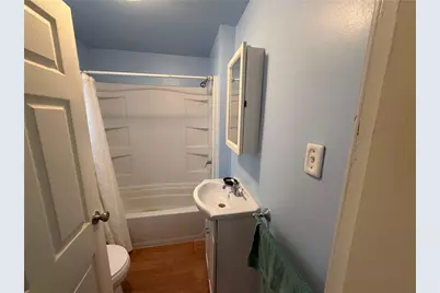 802 Glencairn St, West Mifflin, PA 15122 - Photo 5