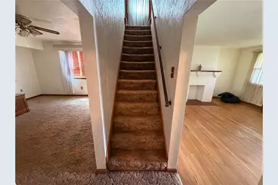 802 Glencairn St, West Mifflin, PA 15122 - Photo 7