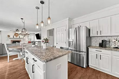 128 Brighton Ln, Adams Township, PA 16046 - Photo 9