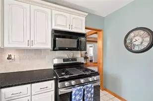 4 W Club Dr, Pittsburgh, PA 15236 - Photo 13