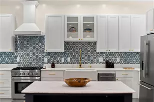 631 Chislett St, Pittsburgh, PA 15206 - Photo 13