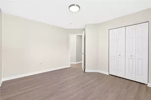 1811 Pioneer Dr, Pittsburgh, PA 15143 - Photo 33