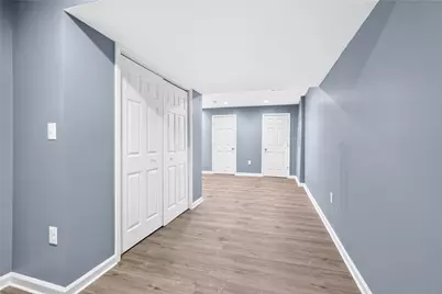 1811 Pioneer Dr, Pittsburgh, PA 15143 - Photo 35