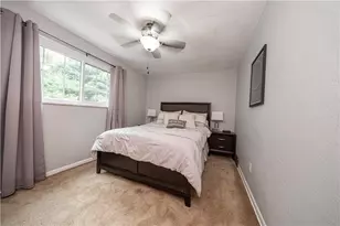 1626 Hybla St, Pittsburgh, PA 15212 - Photo 11