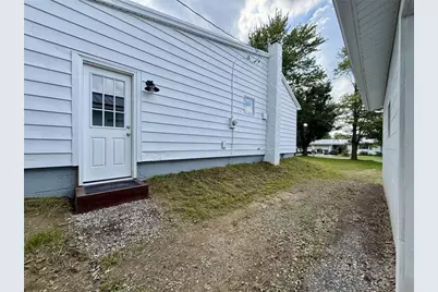 323 Butler Ave, Franklin Township, PA 16117 - Photo 19