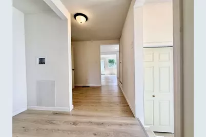 323 Butler Ave, Franklin Township, PA 16117 - Photo 9