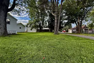 323 Butler Ave, Franklin Township, PA 16117 - Photo 17