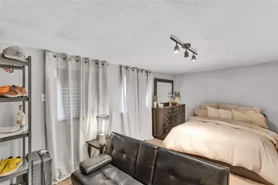 330 Elizabeth Ave, Pittsburgh, PA 15202 - Photo 15