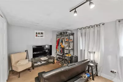 330 Elizabeth Ave, Pittsburgh, PA 15202 - Photo 17