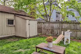 330 Elizabeth Ave, Pittsburgh, PA 15202 - Photo 11