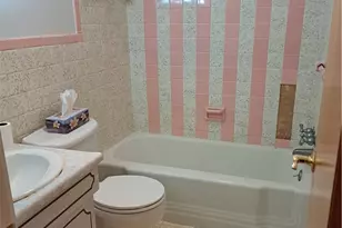 217 Richard Dr, Pittsburgh, PA 15116 - Photo 17