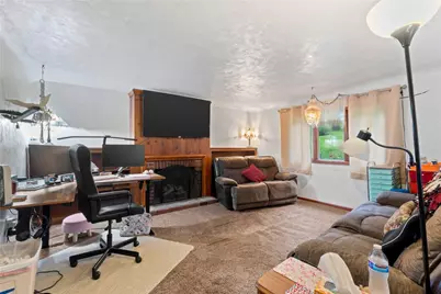701 Trillium Ct, Pine Township, PA 15090 - Photo 3