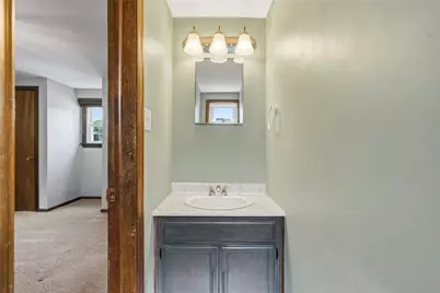 1349 Sturdy Oak Dr, Scott Township, PA 15220 - Photo 23