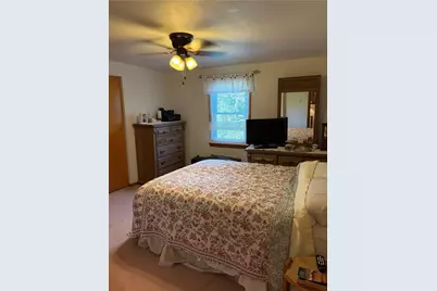 275 Maple St, Sewickley Township, PA 15678 - Photo 15