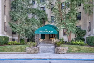 372 S Highland Ave, Pittsburgh, PA 15206 - Photo 5