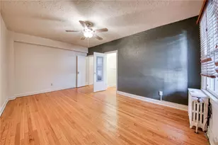 372 S Highland Ave, Pittsburgh, PA 15206 - Photo 17