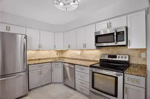 212 Roscommon Pl, Peters Township, PA 15317 - Photo 11