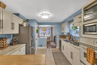 207 Clifford Ave, Pittsburgh, PA 15238 - Photo 11