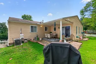 1224 Armstrong Dr, South Park, PA 15129 - Photo 29
