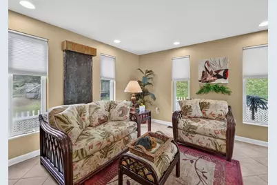 1224 Armstrong Dr, South Park, PA 15129 - Photo 7