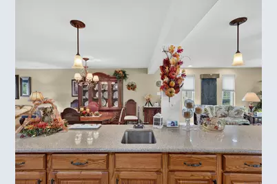 1224 Armstrong Dr, South Park, PA 15129 - Photo 11