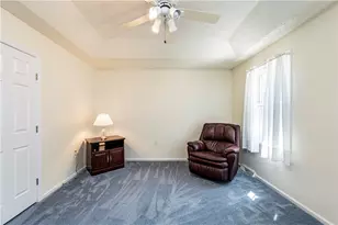 810 Stonebridge Dr, Hempfield Township, PA 15601 - Photo 43