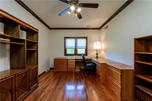 810 Stonebridge Dr, Hempfield Township, PA 15601 - Photo 31
