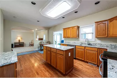 810 Stonebridge Drive, Hempfield Township, PA 15601 - Photo 19