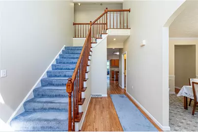 810 Stonebridge Drive, Hempfield Township, PA 15601 - Photo 9