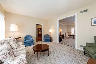 810 Stonebridge Dr, Hempfield Township, PA 15601 - Photo 29