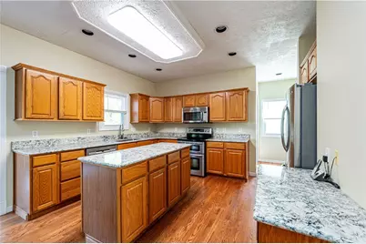 810 Stonebridge Drive, Hempfield Township, PA 15601 - Photo 17