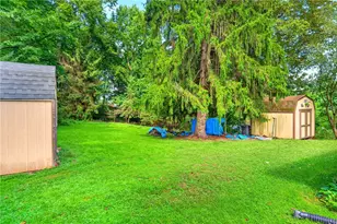 700 9th St, Ellwood City, PA 16117 - Photo 29