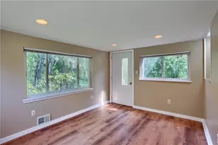 194 Woodridge Dr, Brighton Township, PA 15009 - Photo 23