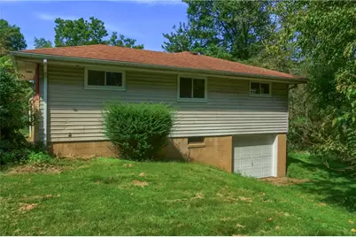 194 Woodridge Dr, Brighton Township, PA 15009 - Photo 15