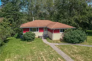 194 Woodridge Dr, Brighton Township, PA 15009 - Photo 1