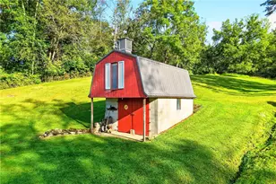 274 Bridge St, Hunker, PA 15639 - Photo 5