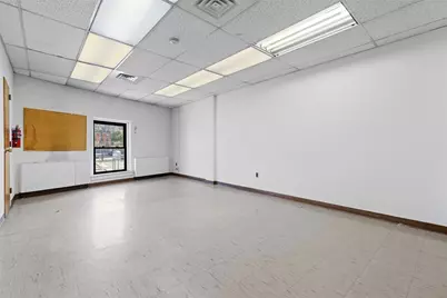 733 South Avenue Flr. 2, Pittsburgh, PA 15221 - Photo 9