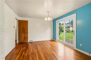 4358 E Brightview Ave, Pittsburgh, PA 15227 - Photo 7