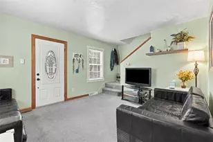 619 Aylesworth Ave, Bridgeville, PA 15017 - Photo 9