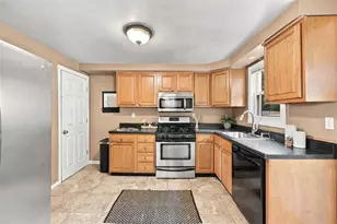 665 Irwin Run Rd, West Mifflin, PA 15122 - Photo 9