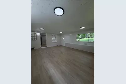 306 Valley Dr, Rochester, PA 15074 - Photo 11