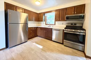 171 Oakdale Dr, Zelienople, PA 16063 - Photo 9