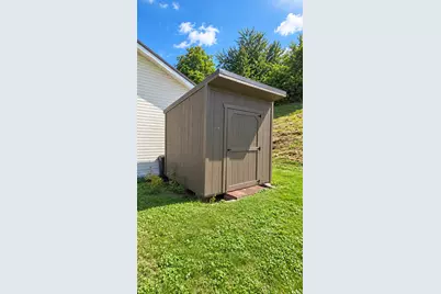 200 Falcon Lane, Washington Township, PA 15613 - Photo 9
